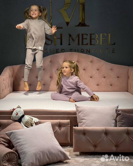 Диван выкатной новый