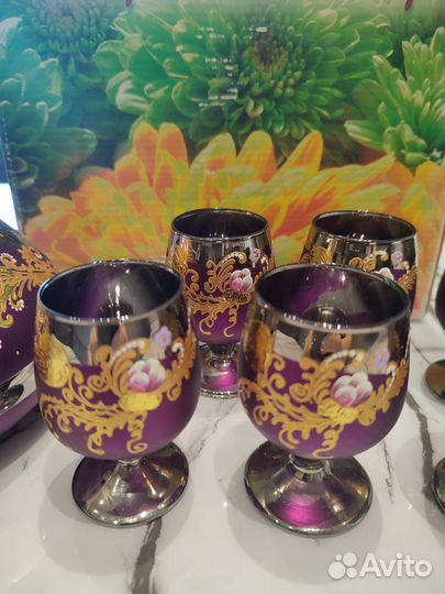 Графин с рюмками