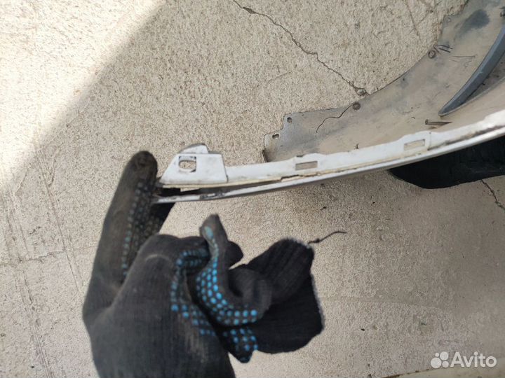 Бампер передний Hyundai Elantra 06-11