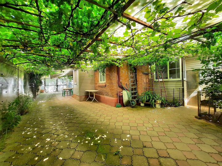 Дом 57 м² на участке 7,5 сот.