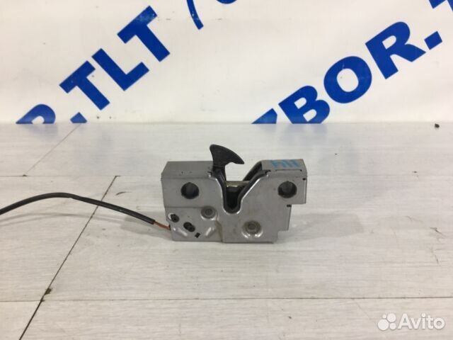 Замок капота skoda rapid 1 рест 1.6 CWV NH3