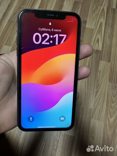 iPhone 11, 64 ГБ