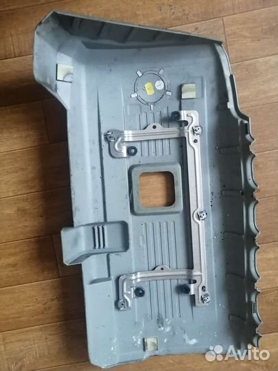 Накладка двигателя BMW e60