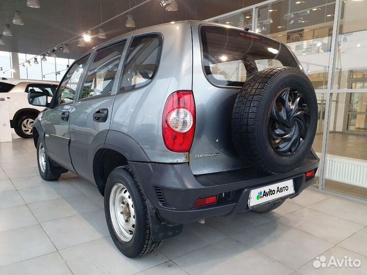 Chevrolet Niva 1.7 МТ, 2012, 200 000 км