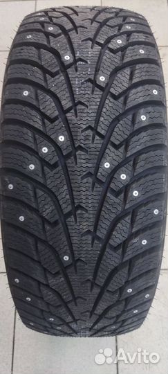 Maxxis NP5 Premitra Ice Nord 225/50 R17