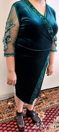 Вечернее платье