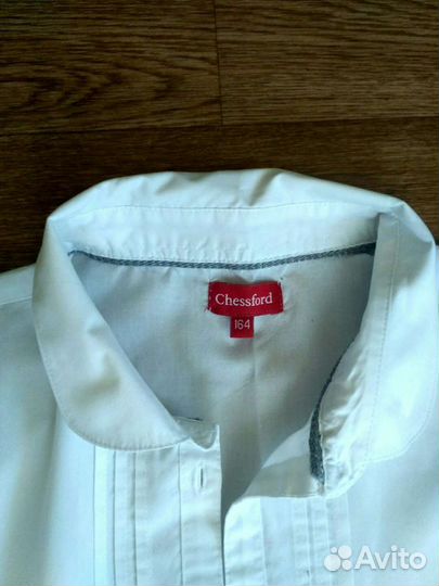 Блузки белые