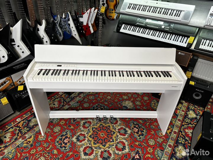 Цифровое пианино roland