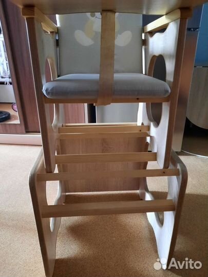 Стульчик для кормления