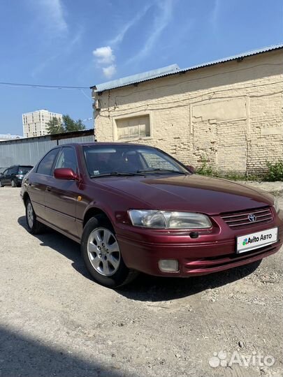 Toyota Camry 2.2 МТ, 1997, 314 000 км