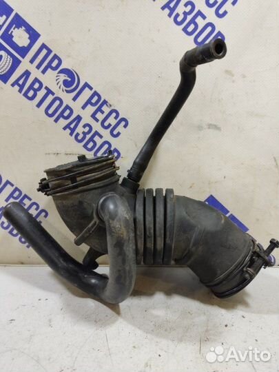 Патрубок Hyundai Getz хэтчбек 1.6 G4ED 2006