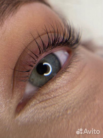 Ламинирование ресниц и бровей