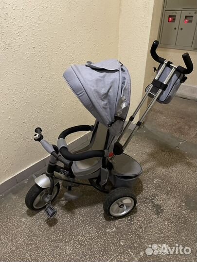 Детский велосипед с ручкой