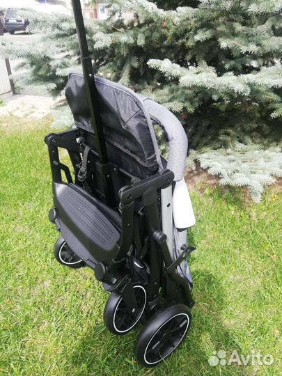 Новая прогулочная коляска Luxmom V3(серый цвет)