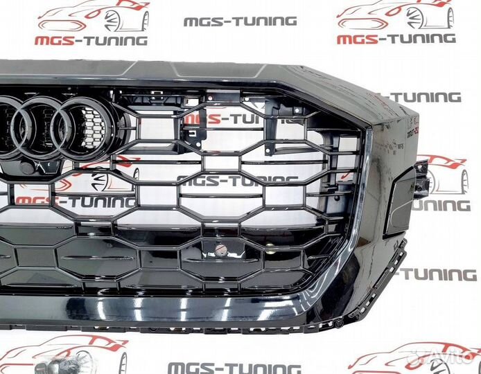 Решетка на Audi Q8 18+ в стиле RSQ8