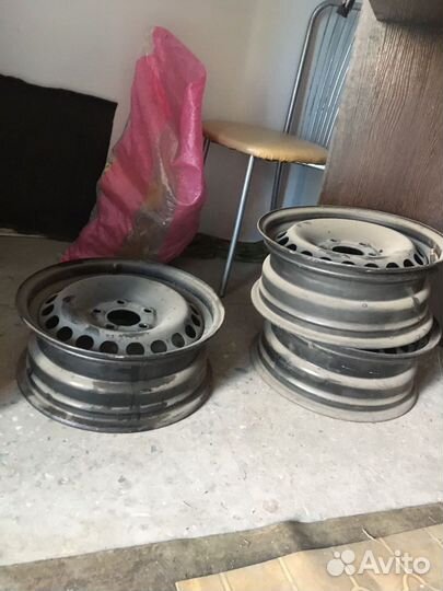 Штампованые колесные диски R15