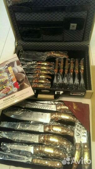 Фирменный набор ножей и кухонных принадлежностей