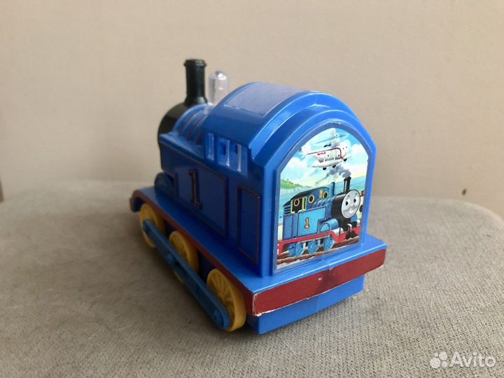 Паровозик Томас на батарейках