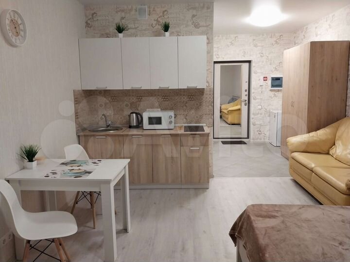 Квартира-студия, 28,7 м², 17/25 эт.