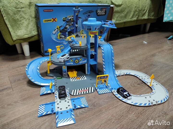 Трек полицейский участок 74 предмета