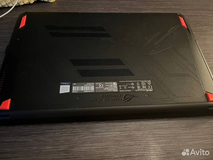 Игровой ноутбук asus