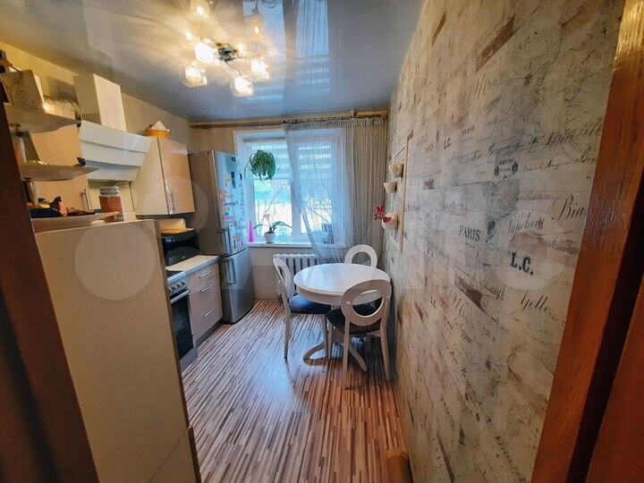 3-к. квартира, 68 м², 1/9 эт.