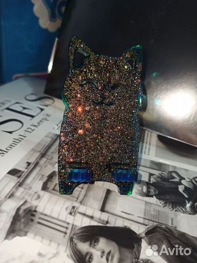 Подставка для телефона из эпоксидной смолы