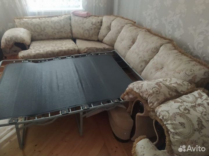 Угловой диван бу