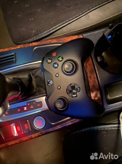 Геймпад xbox One