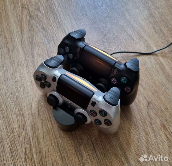 Dualshock 4 v.2/Зарядка для PS4/PS5