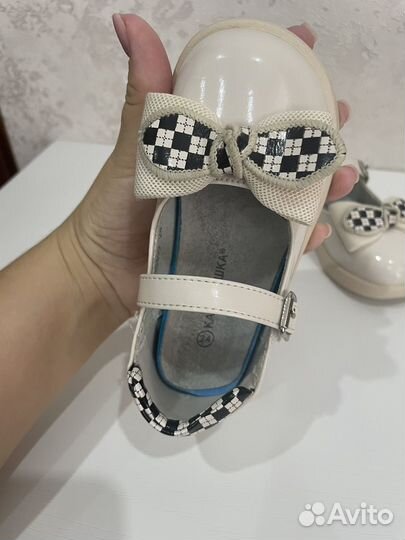 Туфли на девочку 24 размер