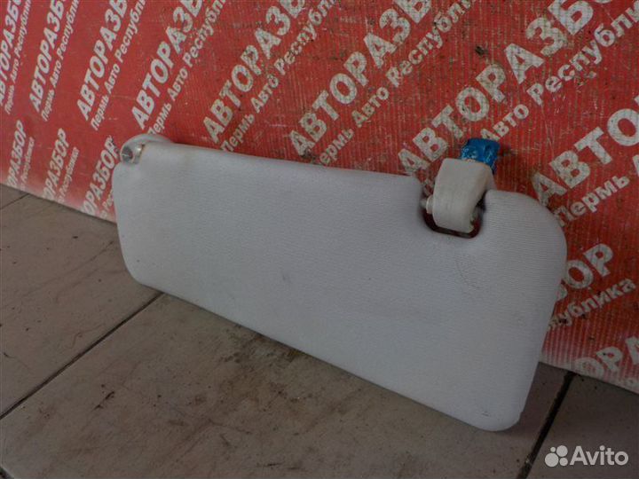 Солнцезащитный козырек передний правый Geely Mk