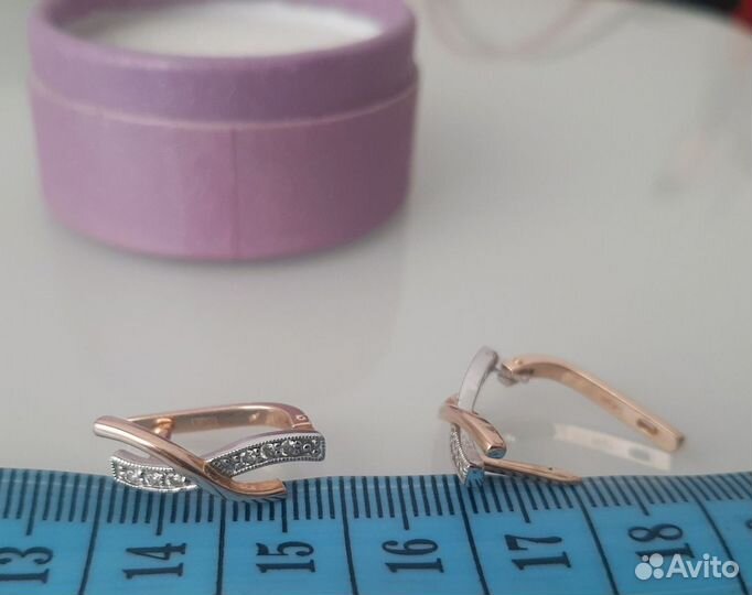 Золотые серьги с бриллиантами