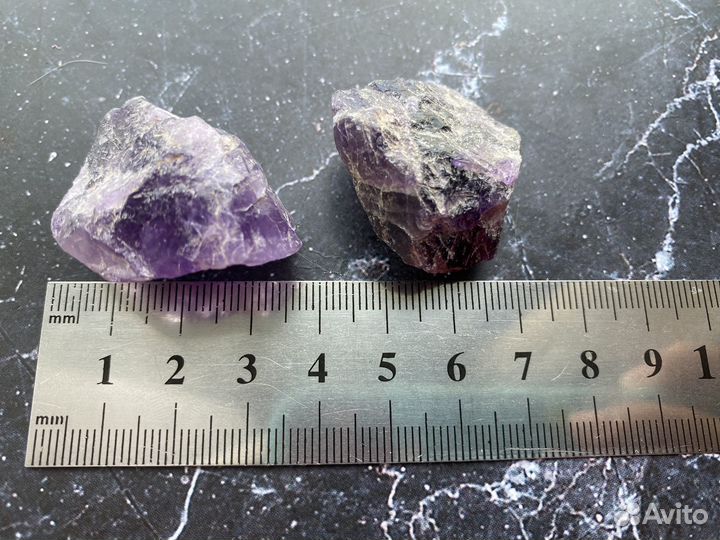 Аметист натуральный камень