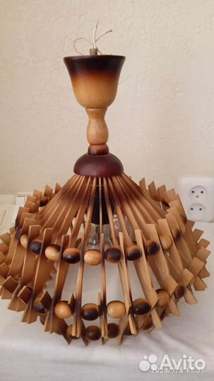 Люстра старинная декоративная