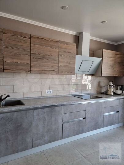 3-к. квартира, 95 м², 11/17 эт.