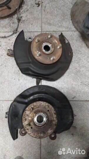 Кулак передний Honda Cr-V 2007-2012