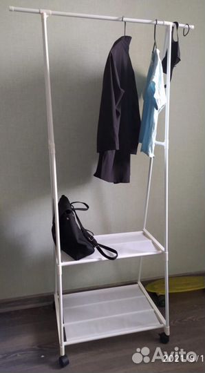 Вешалка напольная