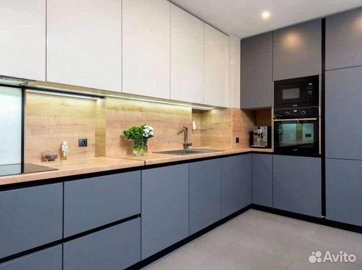 Кухонный гарнитур 