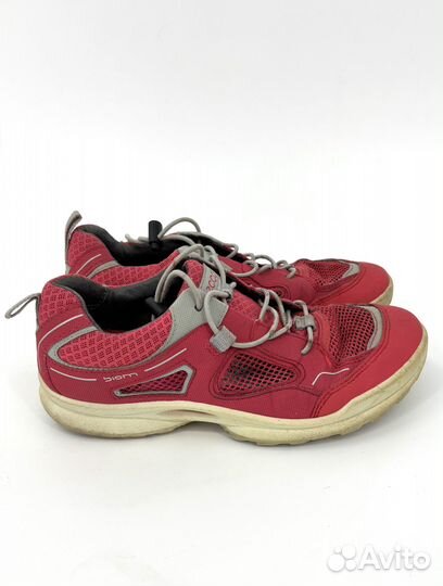 Кроссовки женские ecco