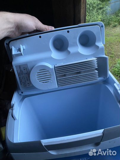 Холодильник для автомобиля