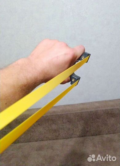 Мощная спортивная пластиковая рогатка