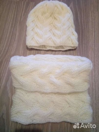 Комплект шапка и снуд