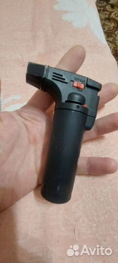 Зажигалка газовая четкая 