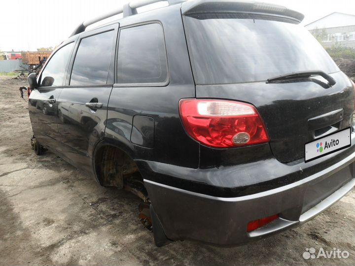 Mitsubishi Outlander, 2003