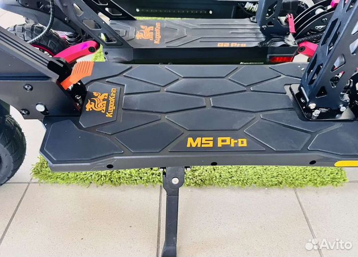 Электросамокат Kugoo M5 Pro