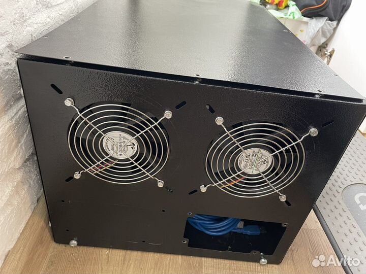 Корпус закрытый