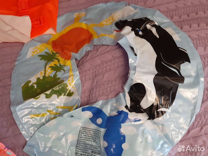 Купальник и предметы для плавания