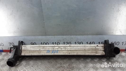 Радиатор интеркуллера renault megane 3 (SSE12KC01)