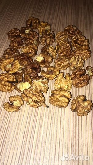 Орех грецкий